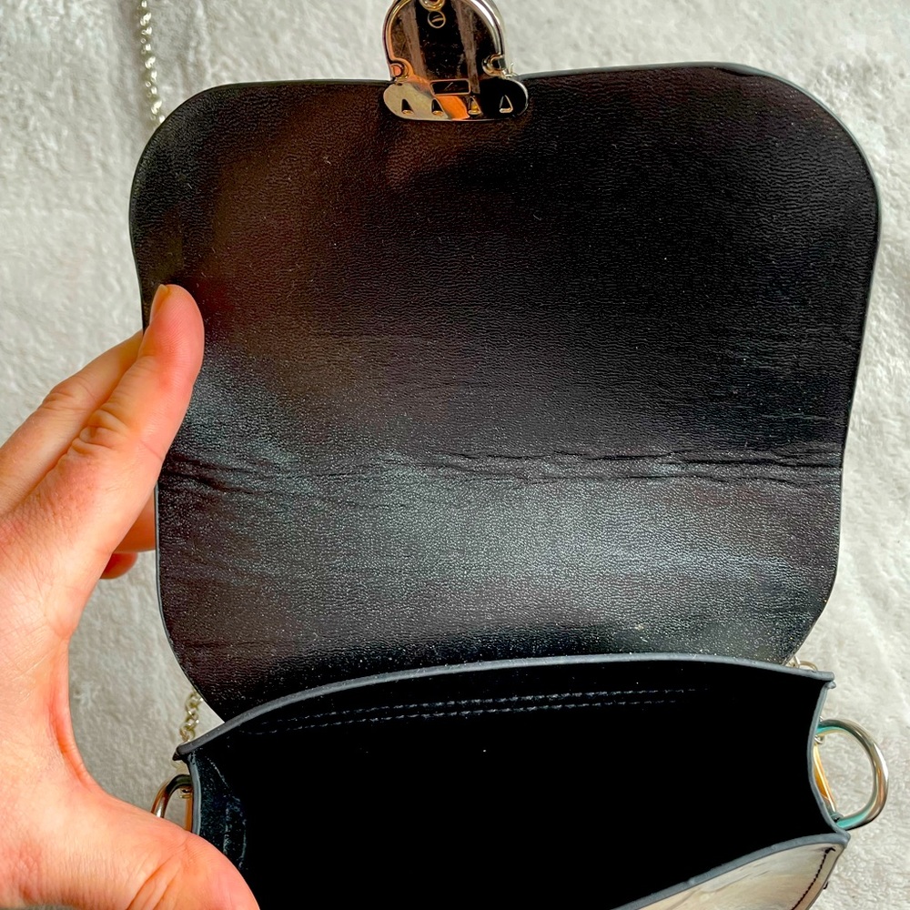 No name brand Audrey Hepburn fun purse.
